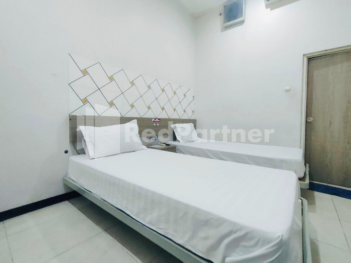 Bedroom 13