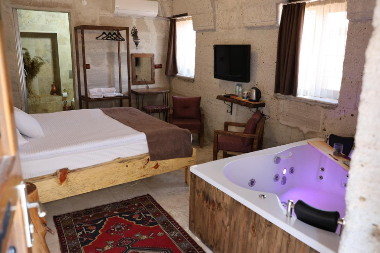 Bathroom 5, Almula Cave Hotel, Avanos