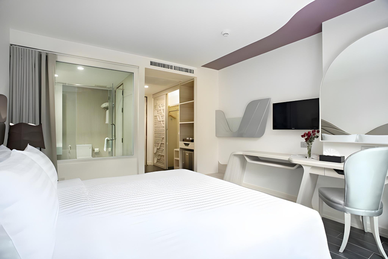 Bedroom 26