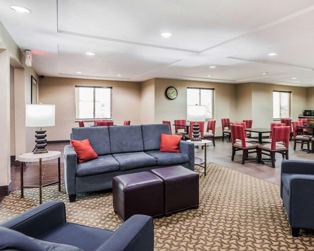 Public Area 2, Comfort Inn & Suites Moberly, Randolph