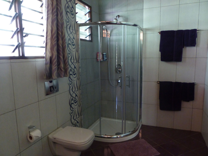 Bathroom 4, Residence Maison Muege, Kilifi North