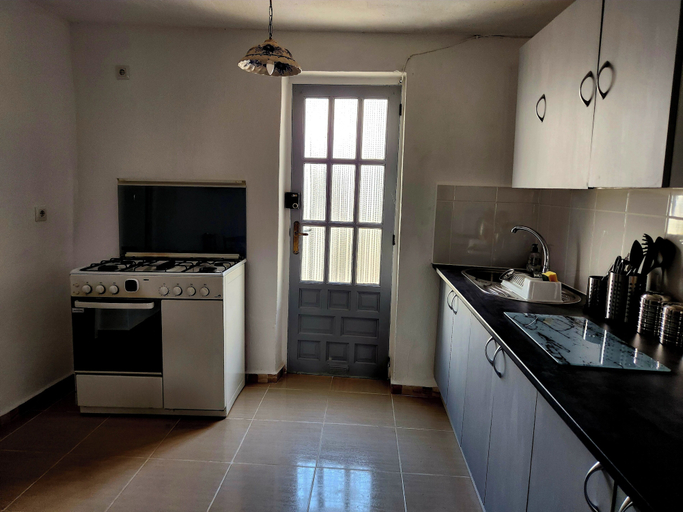Private kitchen 3, Casita-1 To 7guests-private Pool-patio-bbq-parking, Almería