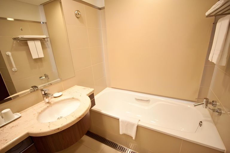 Bathroom 4, CHECK Inn Select Taipei Nangang, Taipei City