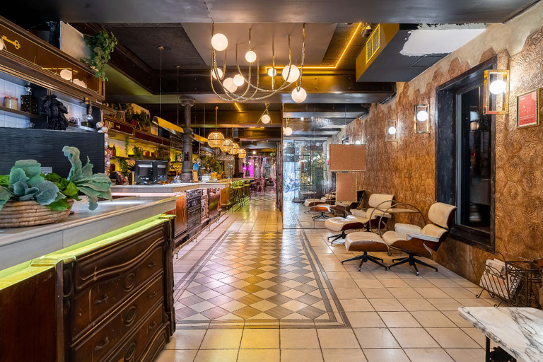 Public Area 2, Room Casa Gracia, Barcelona