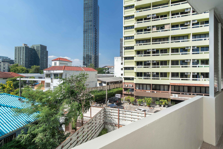 Exterior & Views 2, 181 Ekkamai Apartment, Wattana