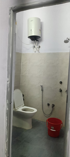 Bathroom 3, Hotel Shiv Savitri Ayodhya, Barabanki
