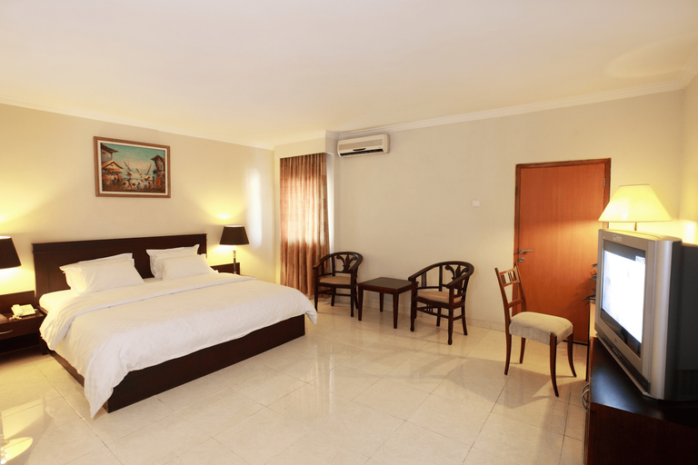Plaza Hotel Tegal Room Type - Deluxe Room