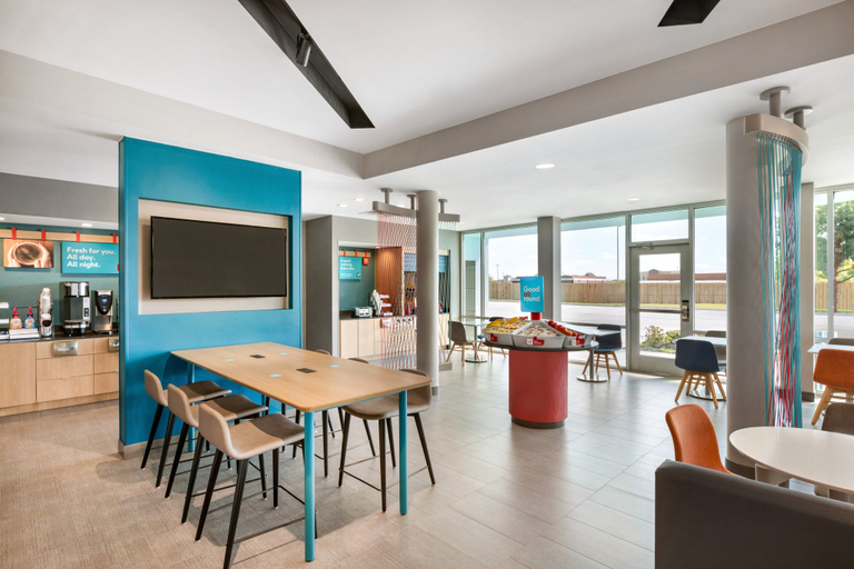 Food & Drinks 5, avid hotel TIJUANA - OTAY by IHG, Tijuana