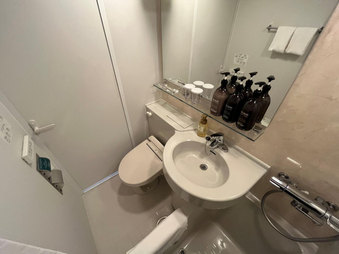 Bathroom 4, The BREAKFAST HOTEL Fukuoka Tenjin, Fukuoka