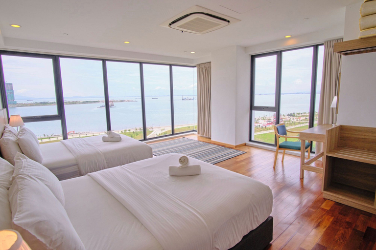 Bedroom 2, Family Suite Sunrise Gurney Penang, Pulau Penang