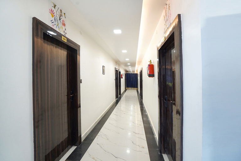 Others 4, Fabhotel The Oak Tree, Faizabad
