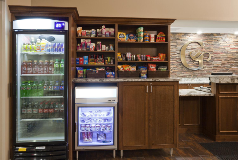 Food & Drinks 5, GrandStay Hotel & Suites - Morris, Stevens