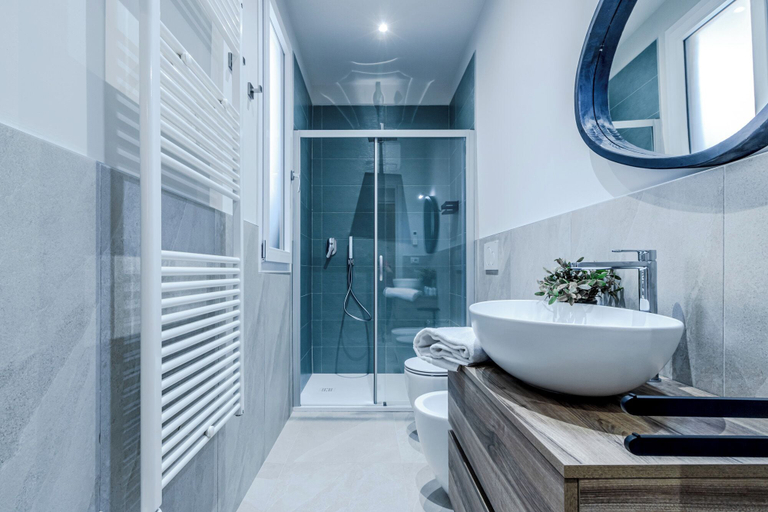 Bathroom 3, HouSmart Masini 9 int 1, Bologna