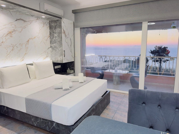 Bedroom 4, Nikos Apartments, Ionian Islands