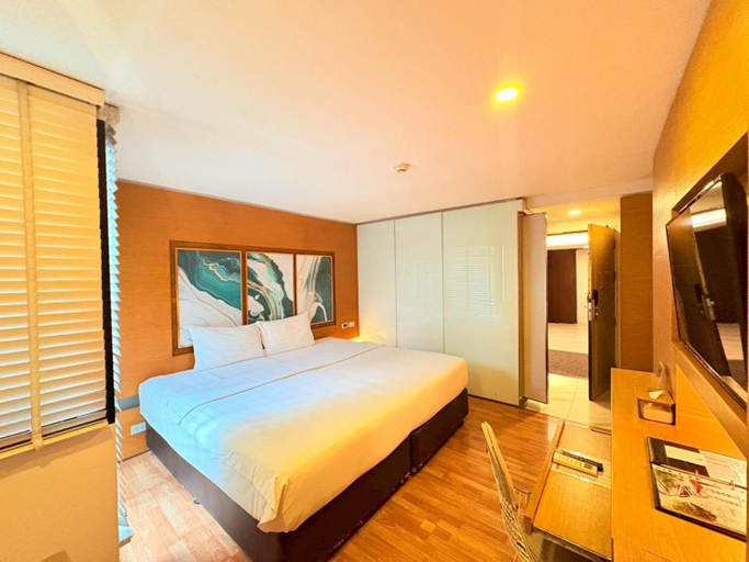 Bedroom 13
