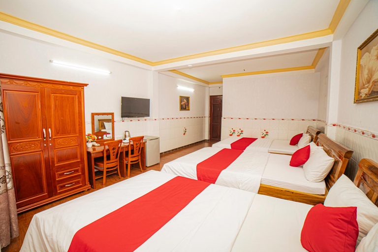 Bedroom 6