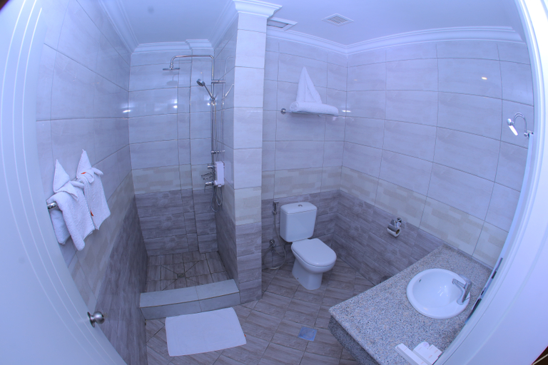 Bathroom 3, Haile Resort Adama, Misraq Shewa