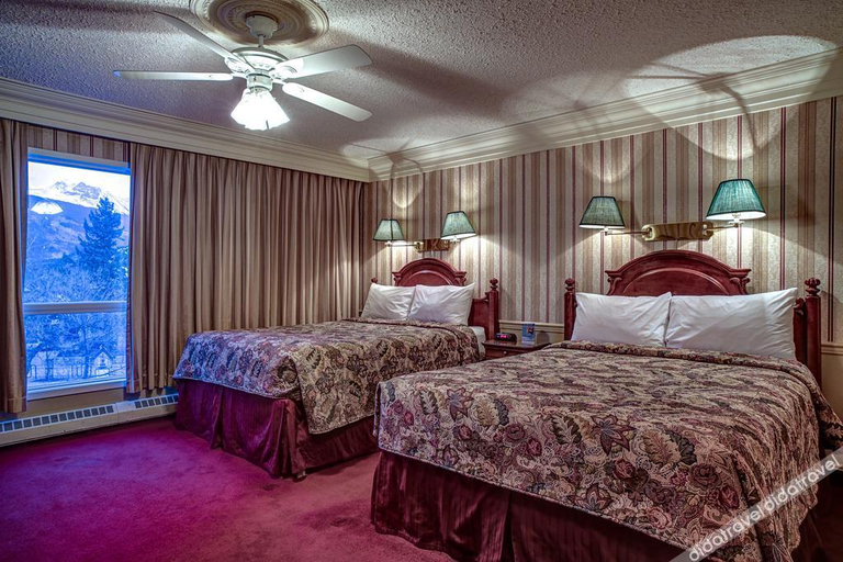 Bedroom 3, Athabasca Hotel, Division No. 15
