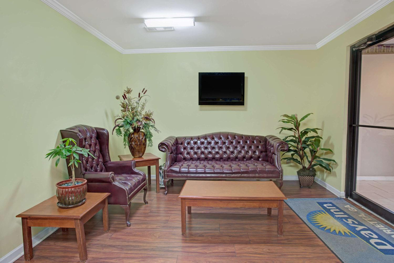 Public Area, Days Inn by Wyndham Marietta White Water, Cobb