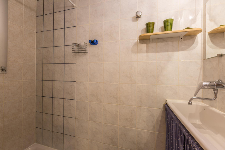 Bathroom 3, Gîte l'Ancolie Bleue, Hautes-Alpes