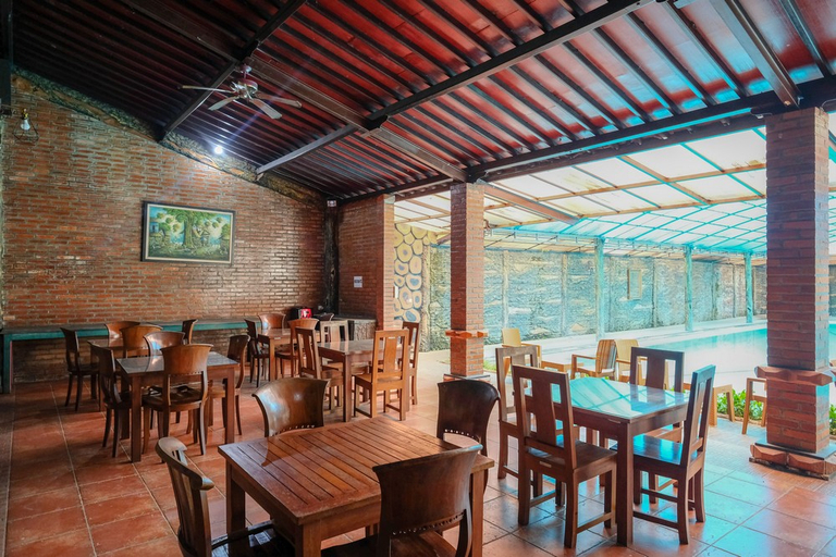 Food & Drinks 4, RedDoorz @ Savitri Hotel, Sleman