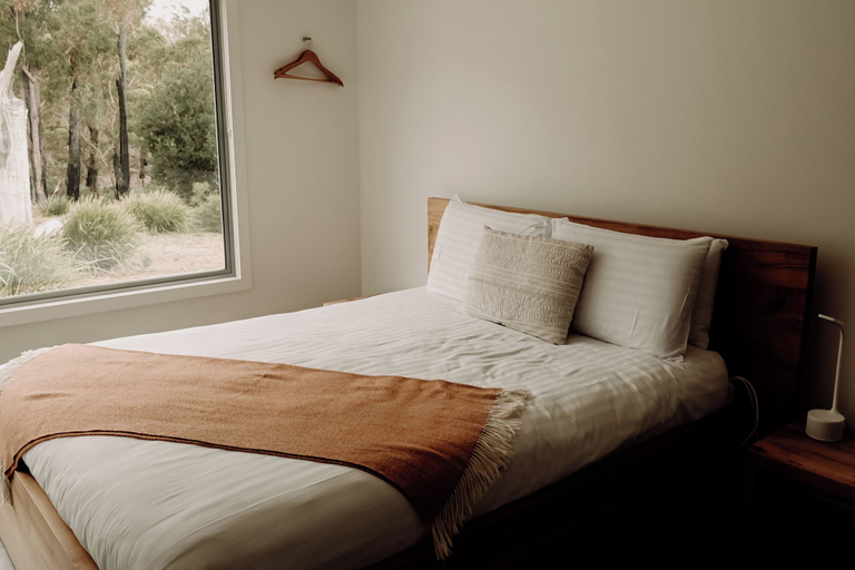 Bedroom 2, Aplite House, Glamorgan-Spring Bay