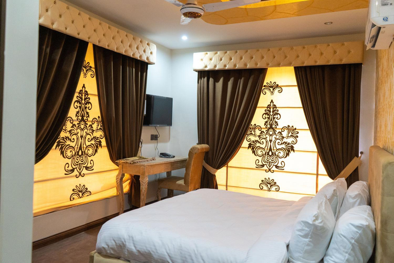 4, Islamabad Lodges, Islamabad