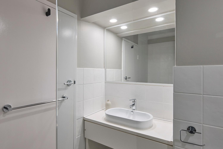 Bathroom 21
