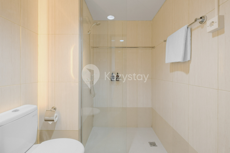 Bathroom 5, Tavari by Kozystay - Bandung, Bandung