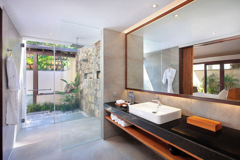 Bathroom 5, Katamaran Hotel & Resort Lombok, Lombok