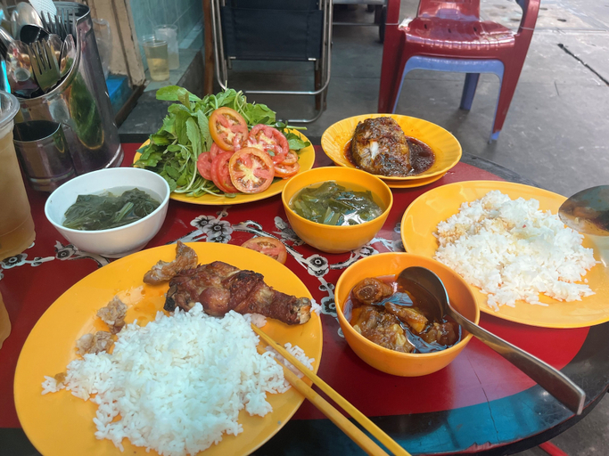 Food & Drinks 4, Mai Mai Hostel Homestay, District 1