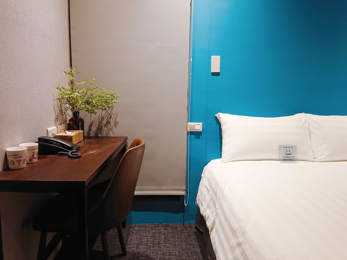 Bedroom 13