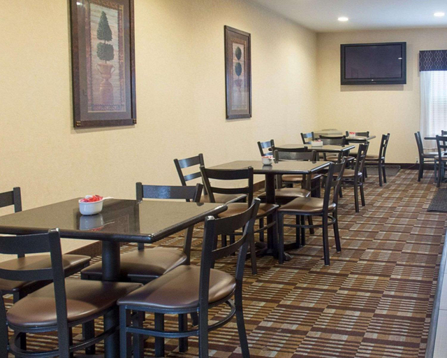 Food & Drinks 5, Quality Inn & Suites Quantico, Stafford