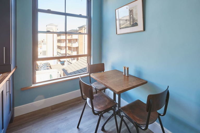 Others 4, Host Stay Turnstone, Redcar and Cleveland