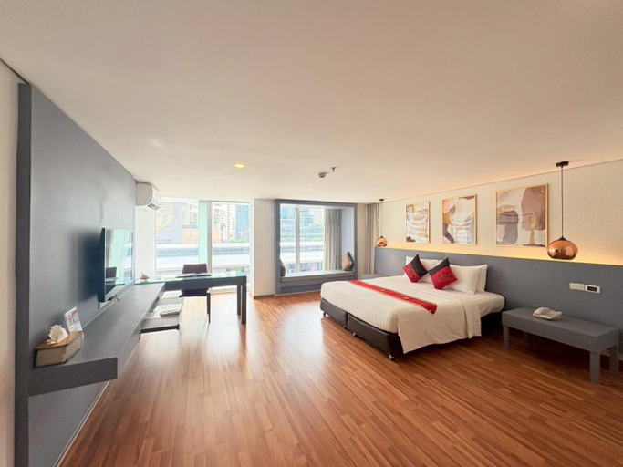 Bedroom 24