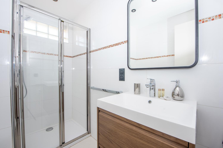 Bathroom, Studio Merlot -, Alpes-Maritimes
