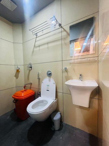 Bathroom 3, Spexxa Residency, Kozhikode