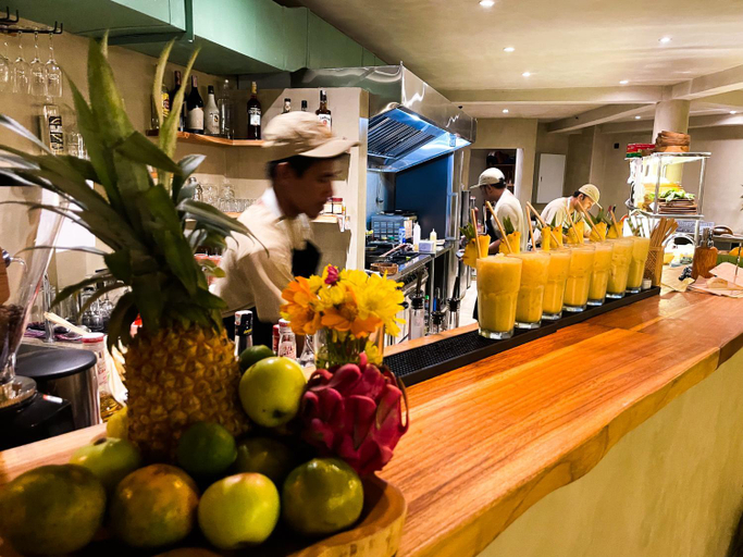 Food & Drinks 5, Dome Lombok, Lombok