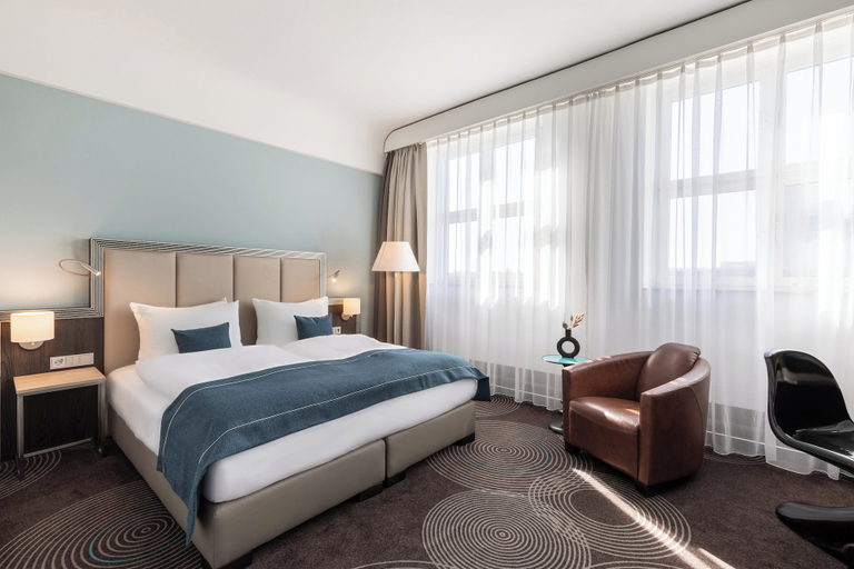 Bedroom 4, Garner Hotel Essen - Handelshof by IHG, Essen