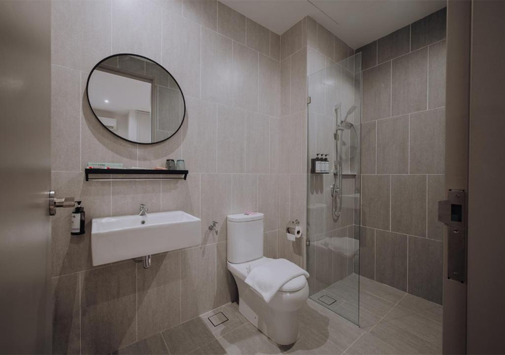 Bathroom 4, Iconic Regency Service Residences, managed by Iconic Hotel, Penang Island