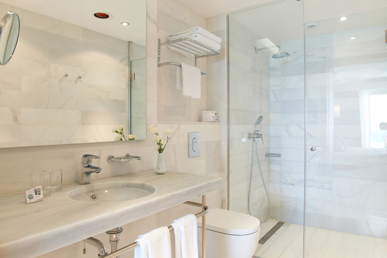 Bathroom 4, Hipotels Hipocampo, Baleares