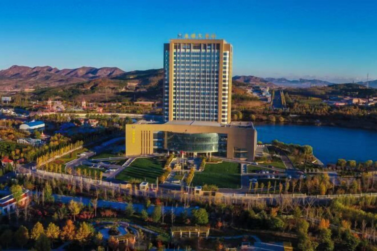 Exterior & Views 2, Longhu Hotel, Yantai