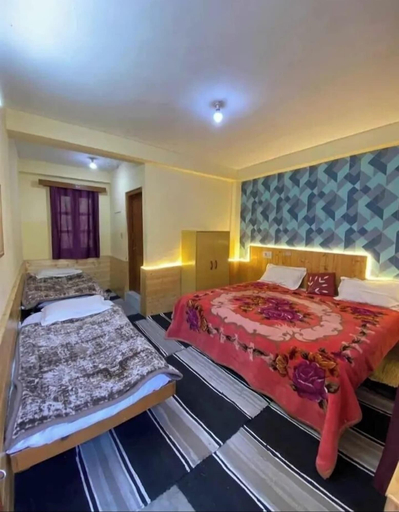 Bedroom 5, Hotel ved, Mathura
