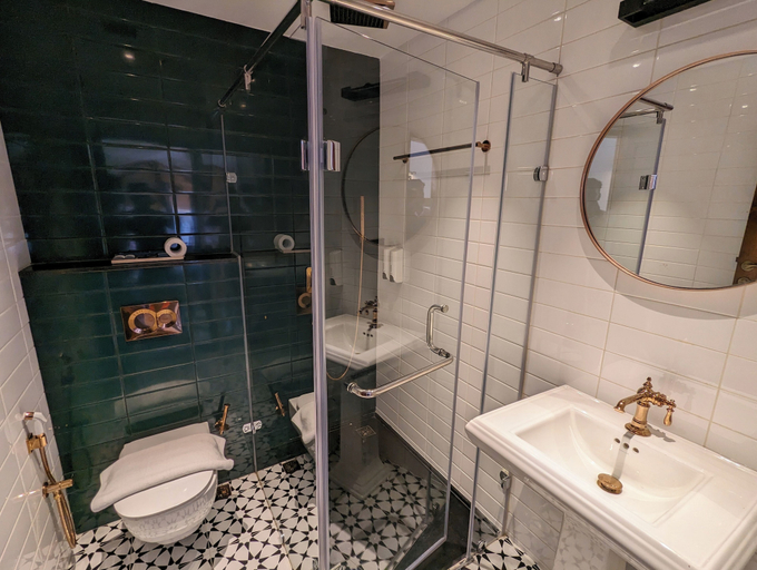 Bathroom 3, PRASANTHI HOTEL, Kollam