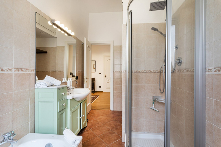 Bathroom 4, Bright Apartment in San Martino by Wonderful Italy, Genova