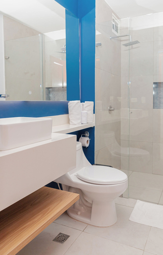 Bathroom 5, Sanha Plus Hotel, Santa Marta (Dist. Esp.)