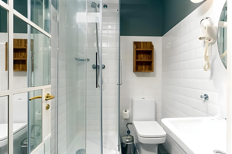 Bathroom, Room Casa Gracia, Barcelona