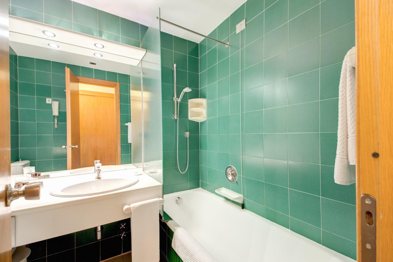 Bathroom 3
