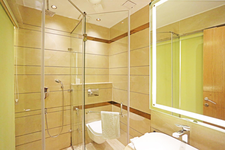 Bedroom 4, JRD Luxury, West