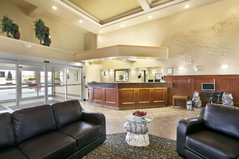 Public Area 3, Super 8 by Wyndham High Level AB, Division No. 17